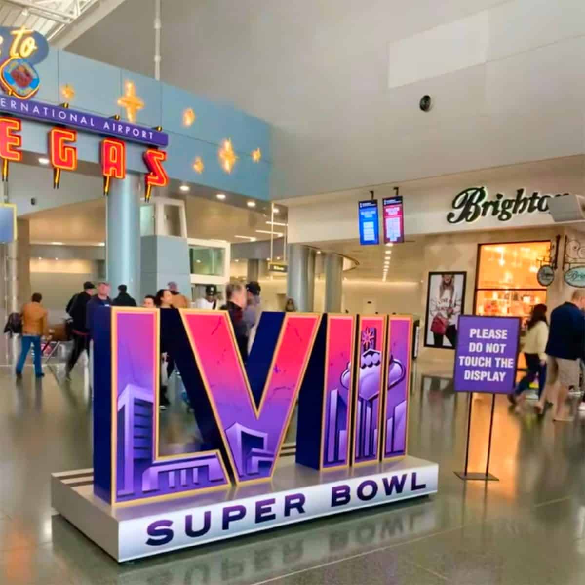 what time is it right now in las vegas